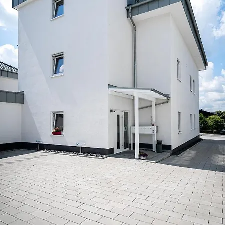 Ferienwohnung Bad Camberg - Apartment Weisse Graeben Exterior photo